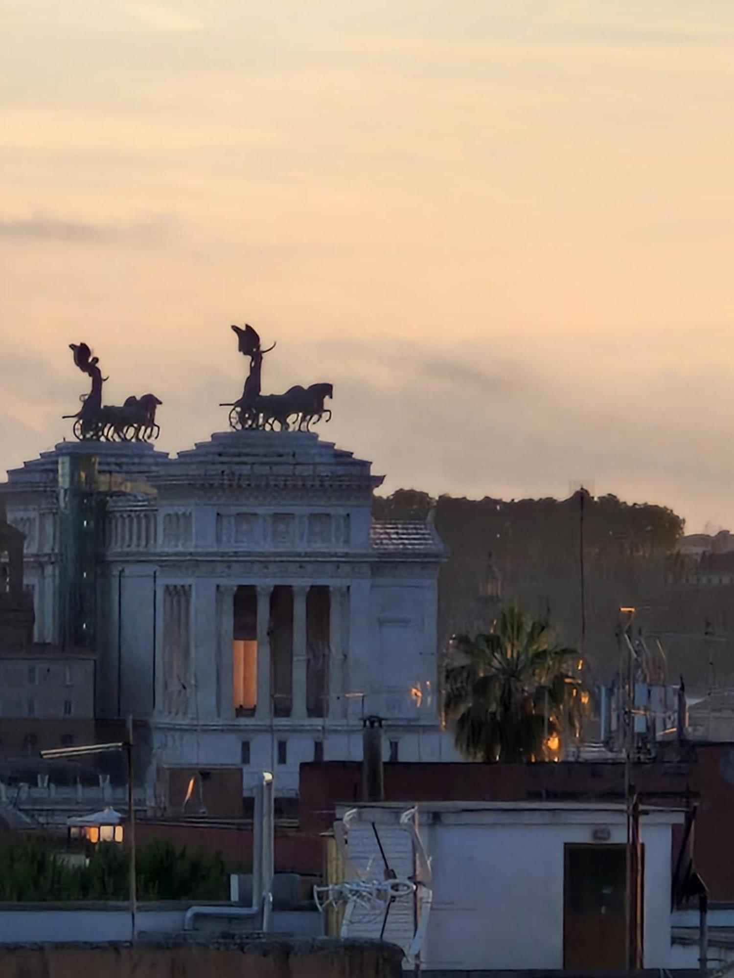 Monti View Rom